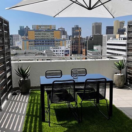 Modern Luxury Studio With Breathtaking City Views - No Load Shedding เคปทาวน์ ภายนอก รูปภาพ