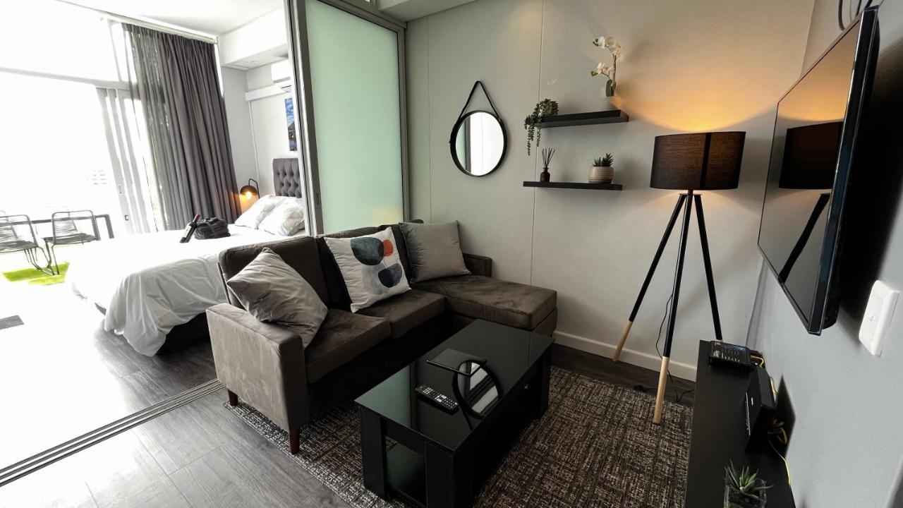 Modern Luxury Studio With Breathtaking City Views - No Load Shedding เคปทาวน์ ภายนอก รูปภาพ