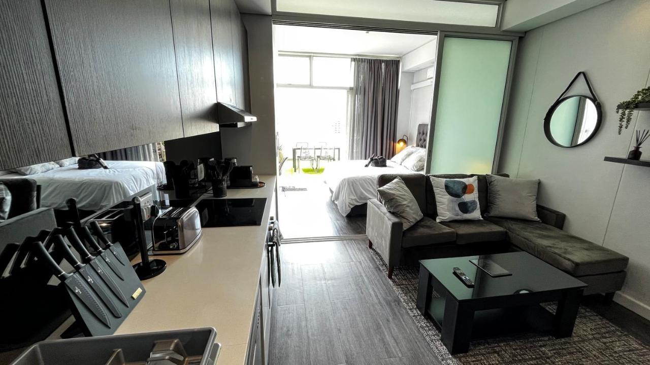 Modern Luxury Studio With Breathtaking City Views - No Load Shedding เคปทาวน์ ภายนอก รูปภาพ