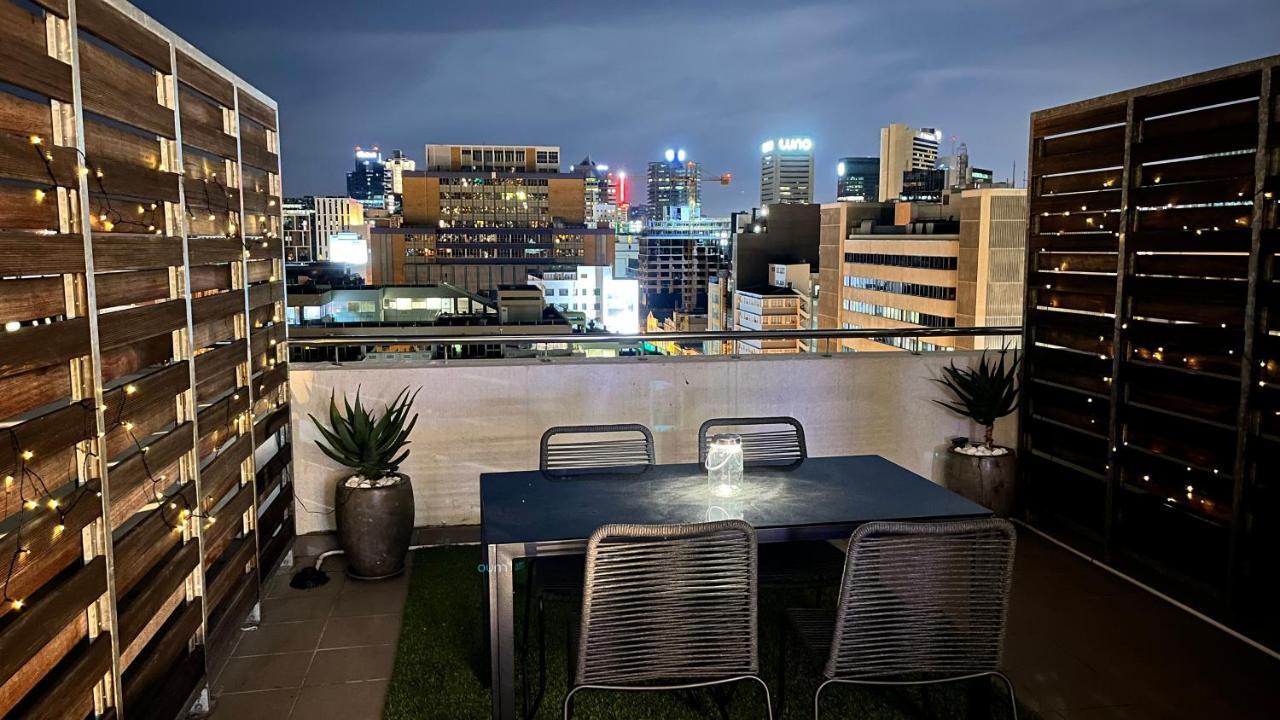 Modern Luxury Studio With Breathtaking City Views - No Load Shedding เคปทาวน์ ภายนอก รูปภาพ