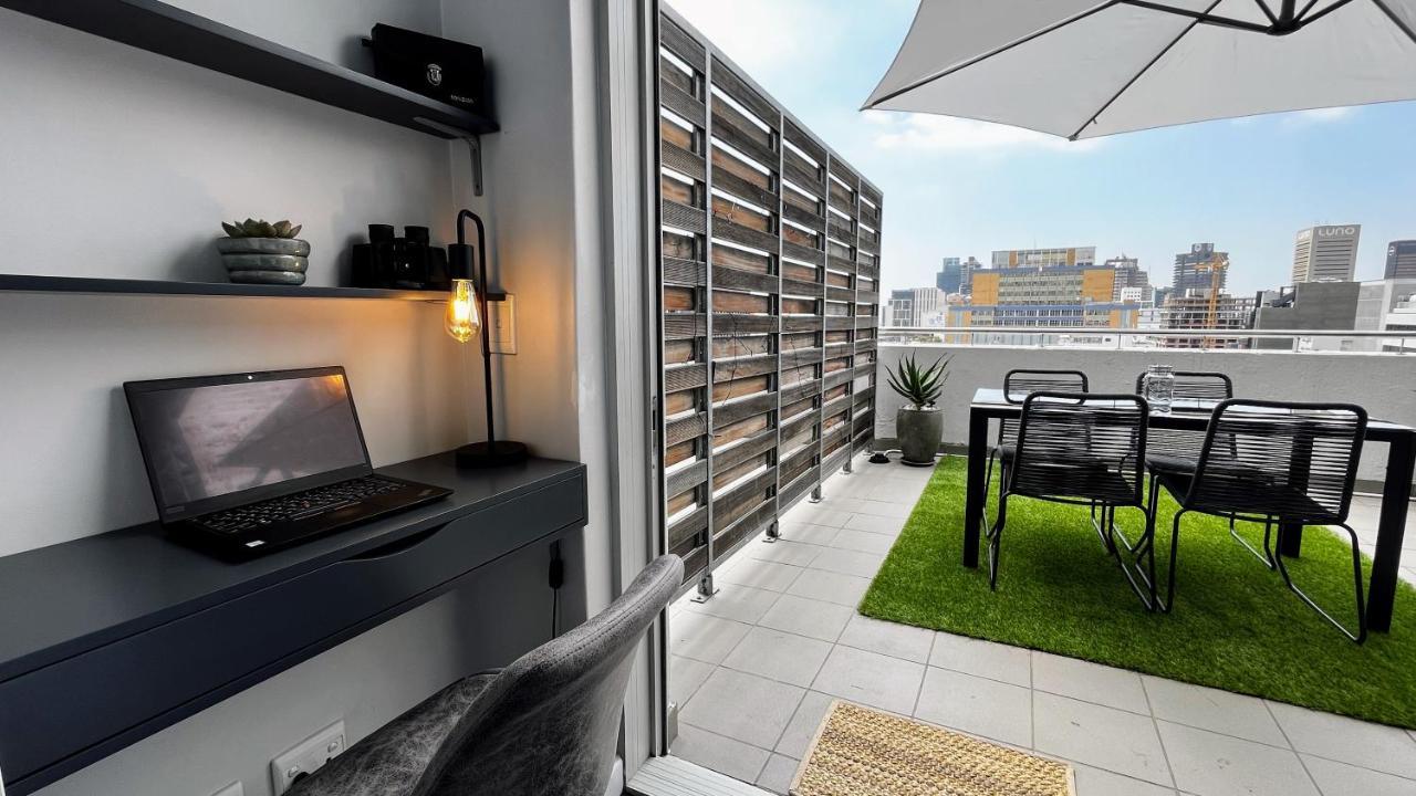 Modern Luxury Studio With Breathtaking City Views - No Load Shedding เคปทาวน์ ภายนอก รูปภาพ